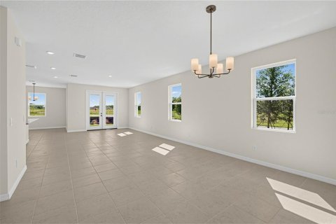 Villa ou maison à vendre à Kissimmee, Floride: 3 chambres, 206.8 m2 № 2419934 - photo 5