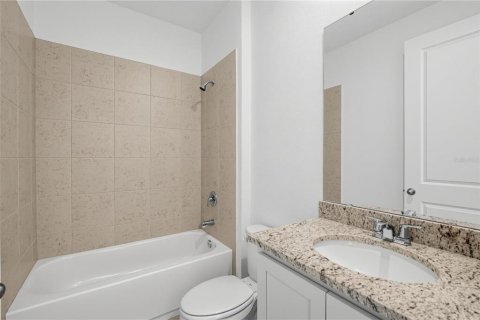 Villa ou maison à vendre à Kissimmee, Floride: 3 chambres, 206.8 m2 № 2419934 - photo 20