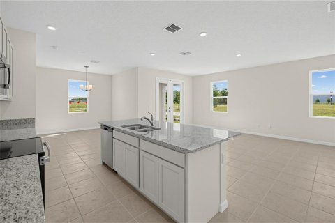 Villa ou maison à vendre à Kissimmee, Floride: 3 chambres, 206.8 m2 № 2419934 - photo 6