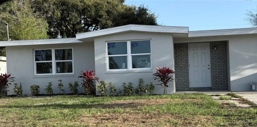 Villa ou maison à Tampa, Floride 3 chambres, 137.12 m2 № 2208853