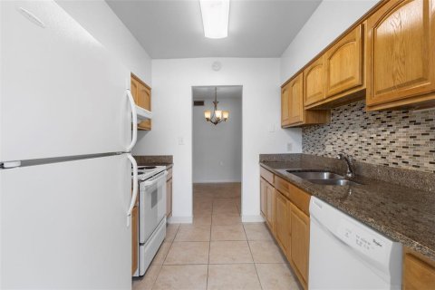 Copropriété à vendre à Winter Park, Floride: 2 chambres, 79.06 m2 № 1856448 - photo 22
