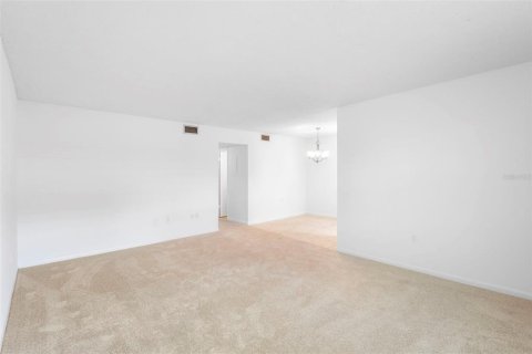 Copropriété à vendre à Winter Park, Floride: 2 chambres, 79.06 m2 № 1856448 - photo 13