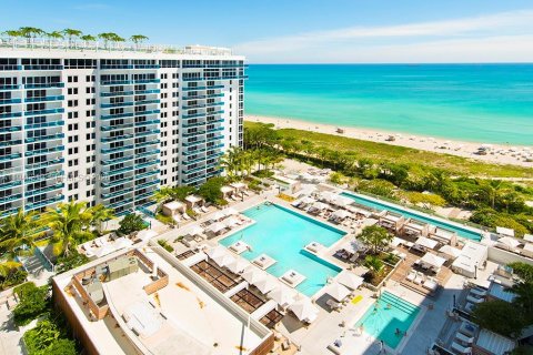 Condo in Miami Beach, Florida, 1 bedroom  № 2189943 - photo 18