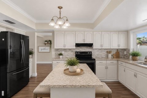 Villa ou maison à vendre à Tampa, Floride: 4 chambres, 213.49 m2 № 2199130 - photo 22