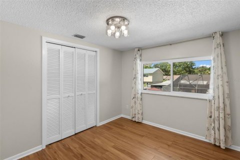 Villa ou maison à vendre à Tampa, Floride: 4 chambres, 213.49 m2 № 2199130 - photo 30