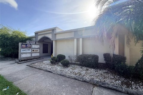 Immobilier commercial à Gainesville, Floride 80.27 m2 № 2430866