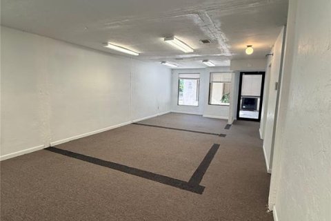 Immobilier commercial à louer à Gainesville, Floride: 80.27 m2 № 2430866 - photo 11