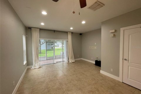 Adosado en alquiler en Orlando, Florida, 2 dormitorios, 99.5 m2 № 1807506 - foto 22