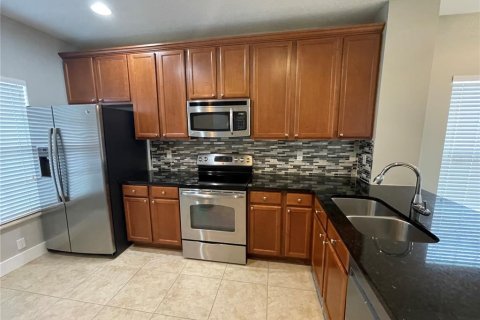 Adosado en alquiler en Orlando, Florida, 2 dormitorios, 99.5 m2 № 1807506 - foto 3