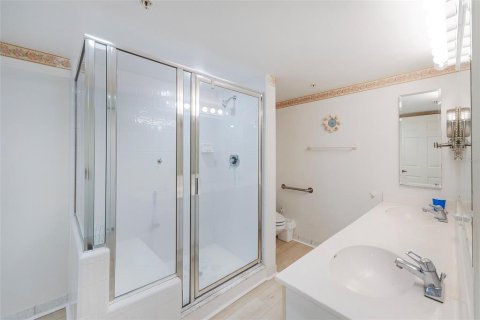Condo in Daytona Beach, Florida, 3 bedrooms  № 1914928 - photo 3