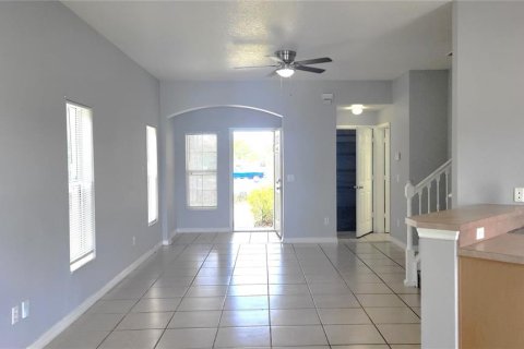 Touwnhouse à vendre à Orlando, Floride: 3 chambres, 114.64 m2 № 2096202 - photo 6