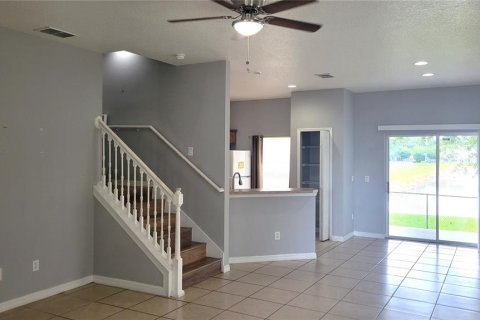 Touwnhouse à vendre à Orlando, Floride: 3 chambres, 114.64 m2 № 2096202 - photo 5