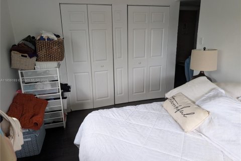 Condominio en venta en Miami, Florida, 1 dormitorio, 57.23 m2 № 2088583 - foto 14