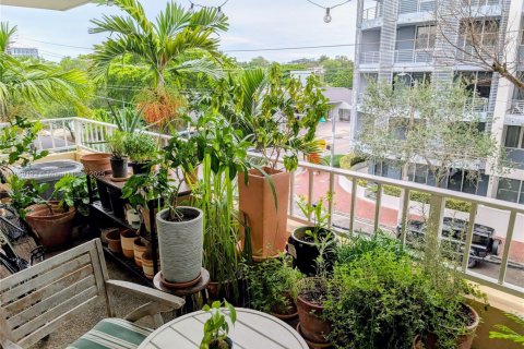 Condominio en venta en Miami, Florida, 1 dormitorio, 57.23 m2 № 2088583 - foto 8