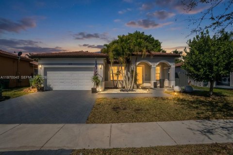 Дом в Хомстед, Флорида 3 спальни, 166.02м2 № 2033999