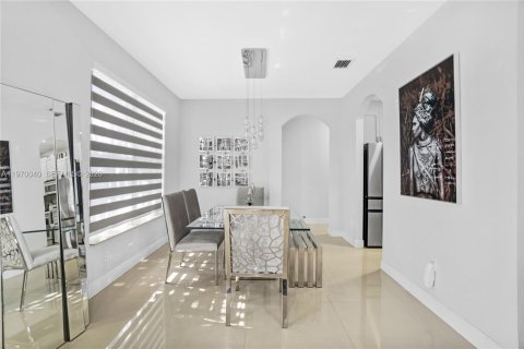 Купить виллу или дом в Хомстед, Флорида 3 спальни, 166.02м2, № 2033999 - фото 24