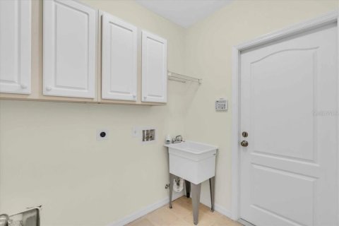 House in Palmetto, Florida 3 bedrooms, 188.96 sq.m. № 1722914 - photo 17