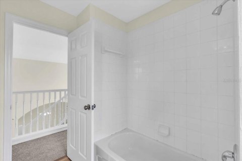 House in Palmetto, Florida 3 bedrooms, 188.96 sq.m. № 1722914 - photo 22