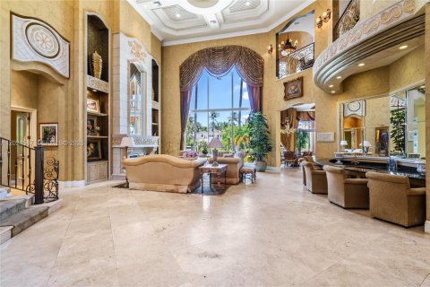 House in North Palm Beach, Florida 5 bedrooms, 637.96 sq.m. № 2257332 - photo 19