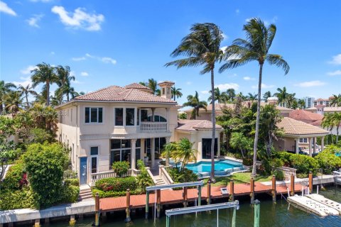 House in North Palm Beach, Florida 5 bedrooms, 637.96 sq.m. № 2257332