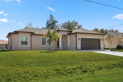 Villa ou maison à vendre à North Port, Floride: 3 chambres, 120.22 m2 № 2210312 - photo 29