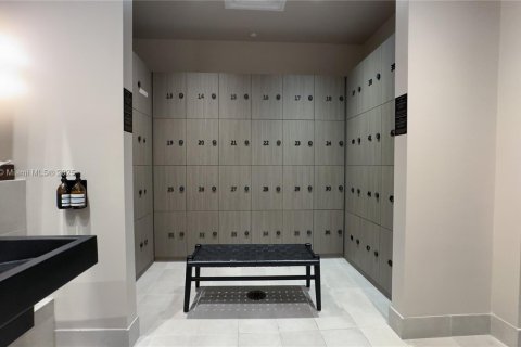 Condominio en venta en Miami, Florida, 1 dormitorio, 63.08 m2 № 1465601 - foto 29