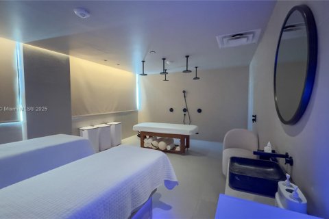 Condominio en venta en Miami, Florida, 1 dormitorio, 63.08 m2 № 1465601 - foto 28