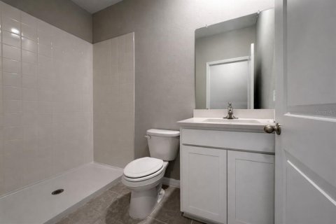 Casa en alquiler en Wesley Chapel, Florida, 5 dormitorios, 307.79 m2 № 2166297 - foto 12