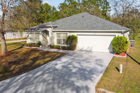 House in Kissimmee, Florida 3 bedrooms, 188.87 sq.m. № 1565855 - photo 1