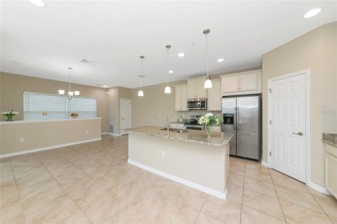 Townhouse in Osprey, Florida 2 bedrooms, 105.44 sq.m. № 2212938 - photo 9