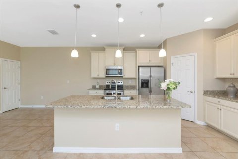 Townhouse in Osprey, Florida 2 bedrooms, 105.44 sq.m. № 2212938 - photo 11