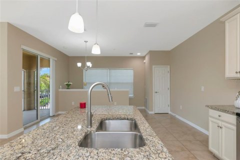 Townhouse in Osprey, Florida 2 bedrooms, 105.44 sq.m. № 2212938 - photo 18
