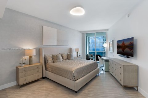 Condo in Sunny Isles Beach, Florida, 3 bedrooms  № 1942165 - photo 15