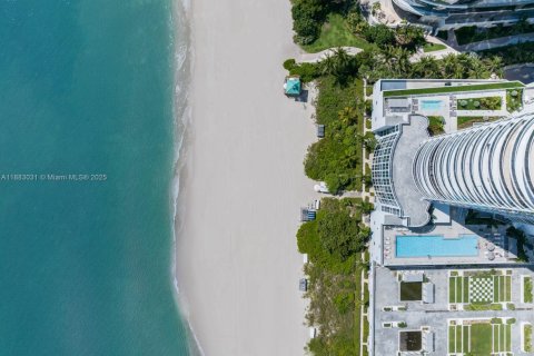 Condo in Sunny Isles Beach, Florida, 3 bedrooms  № 1942165 - photo 26