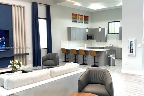 Touwnhouse à louer à Homestead, Floride: 3 chambres, 129.41 m2 № 1999978 - photo 10