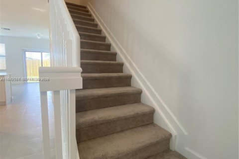 Touwnhouse à louer à Homestead, Floride: 3 chambres, 129.41 m2 № 1999978 - photo 23