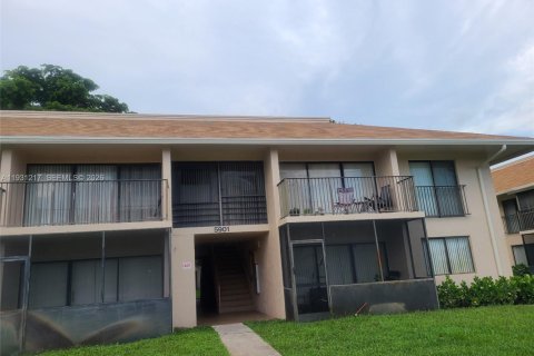 Condo à Hollywood, Floride, 1 chambre  № 2080088