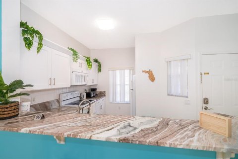 Townhouse in Kissimmee, Florida 3 bedrooms, 118.64 sq.m. № 2129045 - photo 12