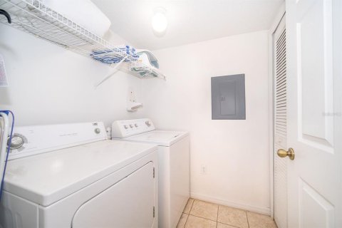 Townhouse in Kissimmee, Florida 3 bedrooms, 118.64 sq.m. № 2129045 - photo 19