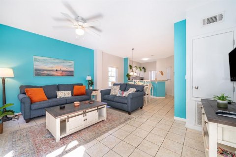 Townhouse in Kissimmee, Florida 3 bedrooms, 118.64 sq.m. № 2129045 - photo 4