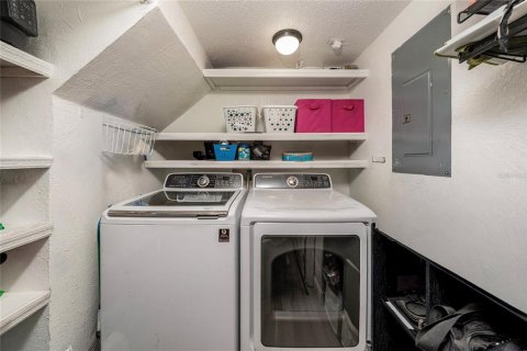 Touwnhouse à vendre à Orlando, Floride: 3 chambres, 143.35 m2 № 2377965 - photo 26