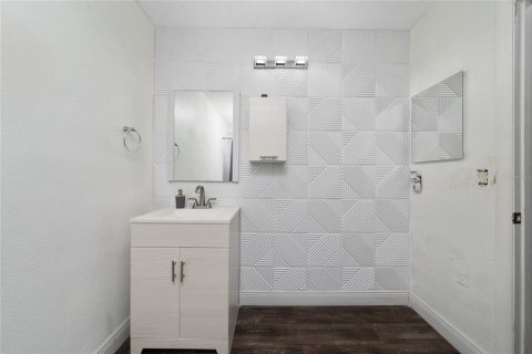 Touwnhouse à vendre à Orlando, Floride: 3 chambres, 143.35 m2 № 2377965 - photo 23
