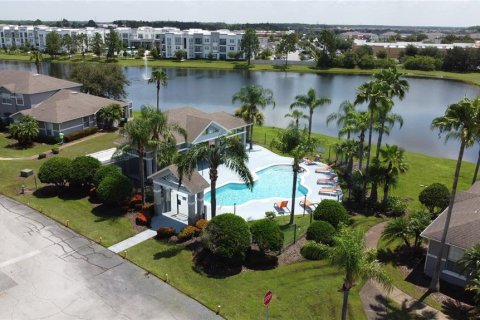 Touwnhouse à vendre à Orlando, Floride: 3 chambres, 143.35 m2 № 2377965 - photo 29