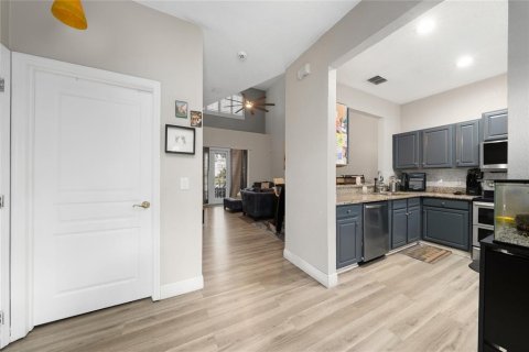 Touwnhouse à vendre à Orlando, Floride: 3 chambres, 143.35 m2 № 2377965 - photo 3
