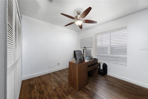 Touwnhouse à vendre à Orlando, Floride: 3 chambres, 143.35 m2 № 2377965 - photo 17