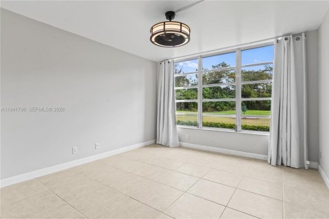 Copropriété à vendre à Pompano Beach, Floride: 3 chambres, 139.35 m2 № 1999148 - photo 28