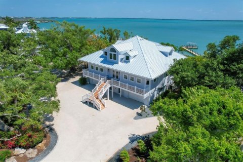 Villa ou maison à vendre à Boca Grande, Floride: 4 chambres, 327.85 m2 № 2408814 - photo 5