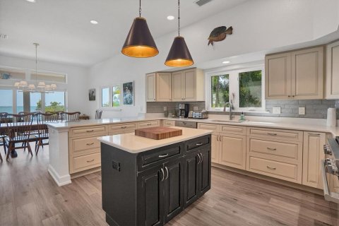 Villa ou maison à vendre à Boca Grande, Floride: 4 chambres, 327.85 m2 № 2408814 - photo 13