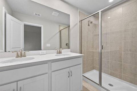 Townhouse in Parrish, Florida 3 bedrooms, 157.1 sq.m. № 2393484 - photo 12