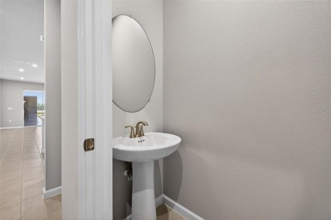 Townhouse in Parrish, Florida 3 bedrooms, 157.1 sq.m. № 2393484 - photo 9